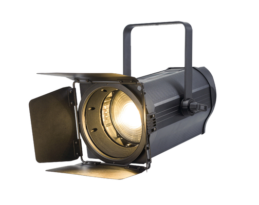 Un buen precio. CRI 97 400W COB LED Blanco frío Blanco cálido Auto zoom Fresnel Spot Light para la precisión del evento en vivo en línea