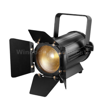 Un buen precio. 100W RGBW LED Fresnel Spotlight 6800lm IP65 50K Horas en línea
