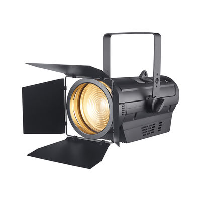 Un buen precio. Foco Fresnel LED controlado por DMX – Pantalla táctil de 6 canales y soporte RDM en línea