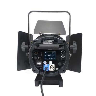 Un buen precio. 350W RGBW LED Fresnel Spotlight con una duración de 50000H en línea