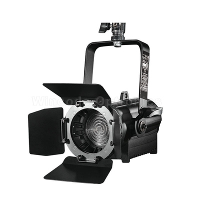 Un buen precio. 60W LED Fresnel Spotlight 3200K-5600K CCT con control DMX en línea