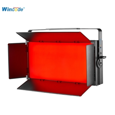 Un buen precio. Luz de estudio Skypanel LED RGBYW de 300W con CRI 96 y 50.000h de vida útil en línea